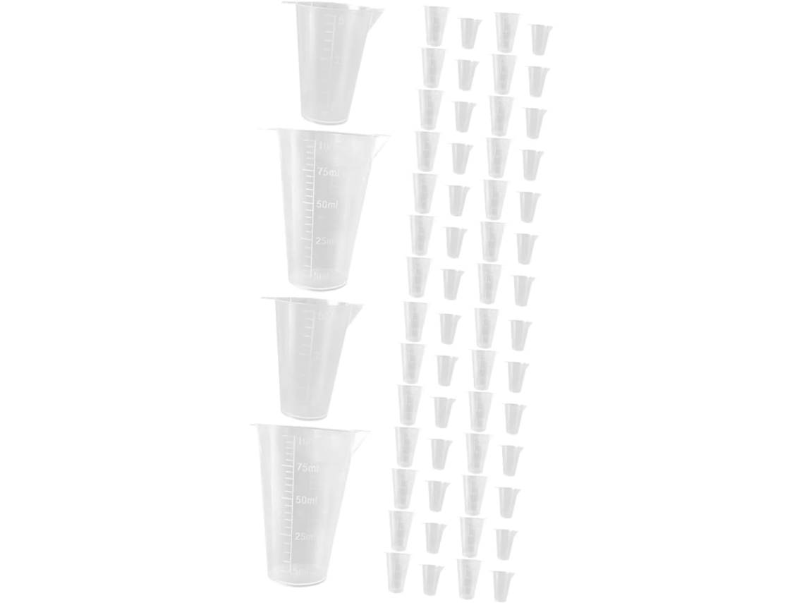 Vaso Mezclador. Un Juego De Vasos Con Una Variedad Razonable Para El Jardín, Que Facilita Su Uso.