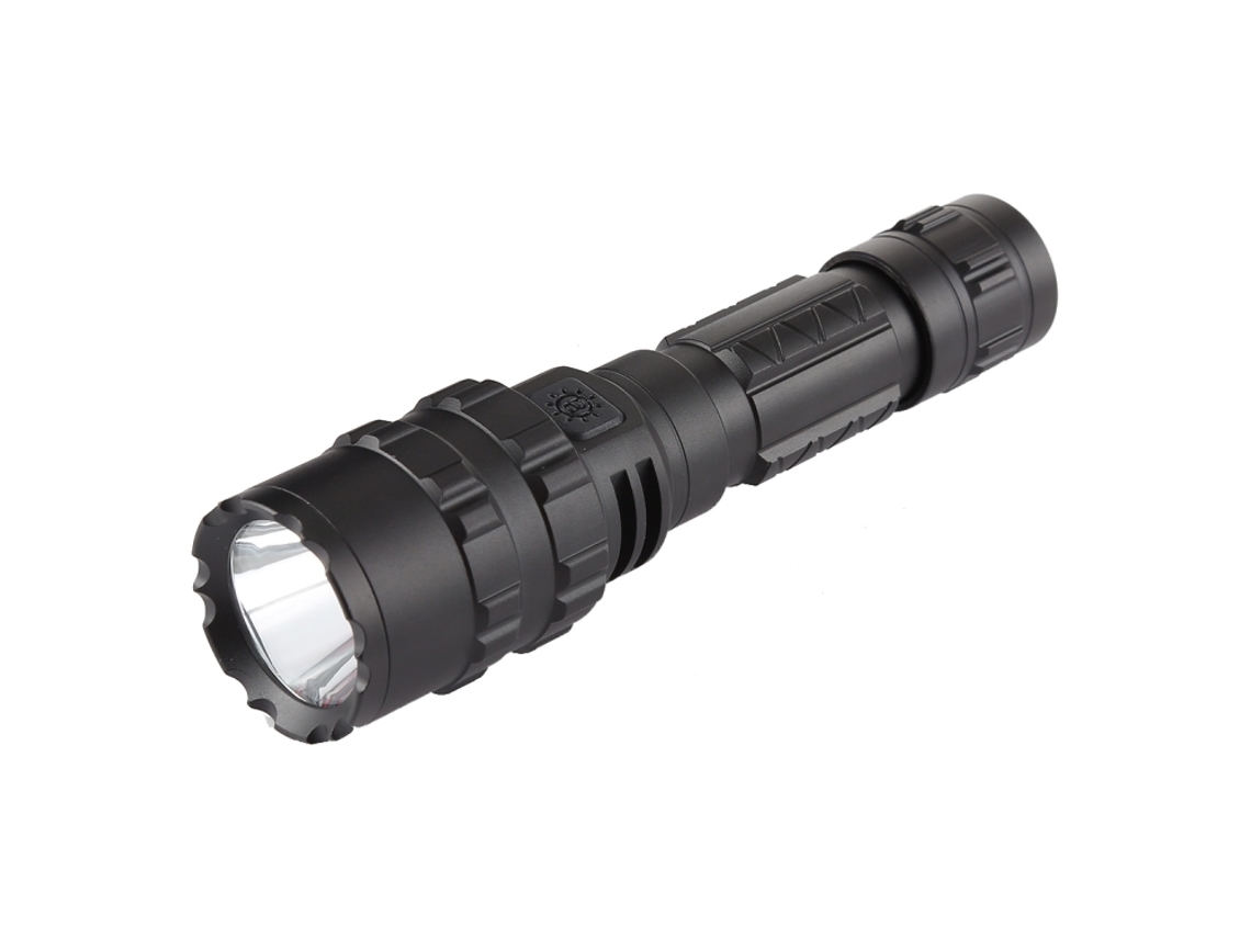 Linterna táctica LED de alta intensidad, recargable vía USB e impermeable, con cinco modos de iluminación, cable USB y correa de muñeca.