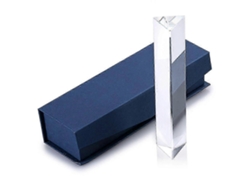 Prisma de cristal de 15 cm para fotografía, ideal para crear efectos de arcoíris completos en entornos artísticos y educativos.
