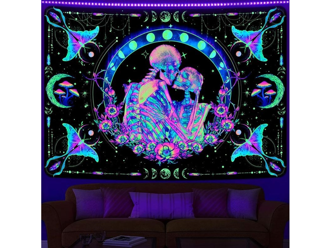 Tapiz Decorativo De Pared Con Calaveras, Pareja, Mariposas, Reptiles, Luna Y Flores Reactivas A Los Rayos Uv, 150x130cm.