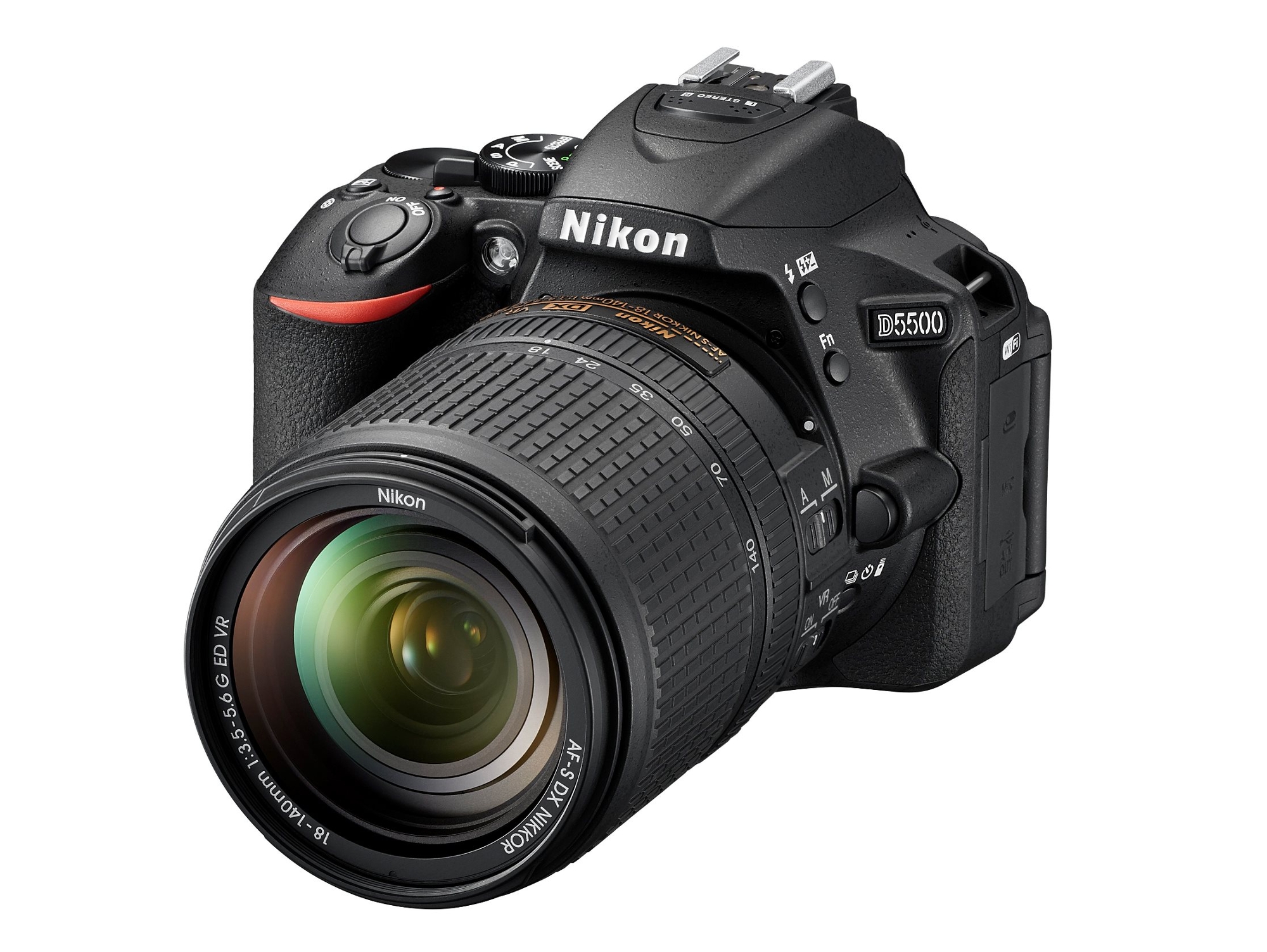 Kit Cámara Réflex NIKON D5500+AFS DX 18/140G VR (24.2 MP - ISO: 100 a 25600 - Sensor: APS-C)