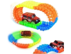 Pista de McQueen con luces LED, Crazy Trail, 56 piezas, Gokoco