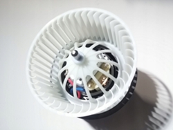 Ventilador de admisión de aire europeo para Volvo XC60 XC70 (pieza original)