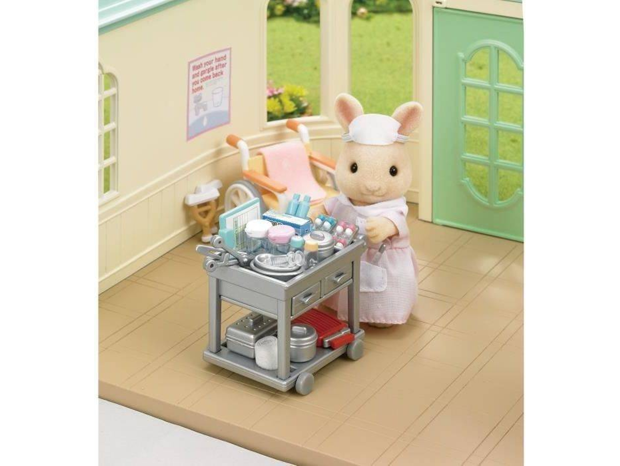 Muñeco SYLVANIAN FAMILIES Enfermera