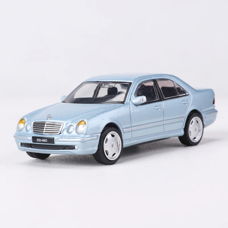 (azul) Modelo De Coche A Escala 1:64 Mercedes-benz E55 Amg De Metal Fundido A Presión Y Coche De Juguete.