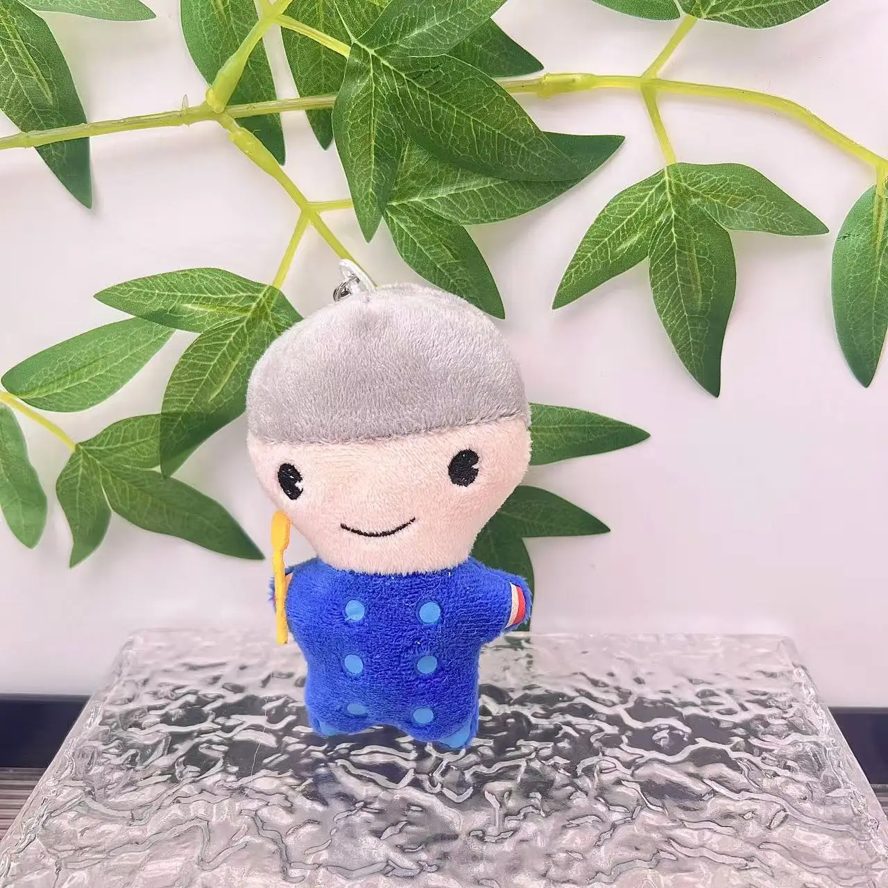 (estilo 4) Figura De Peluche De Los Vengadores, Colgante Para Mochila, Llavero