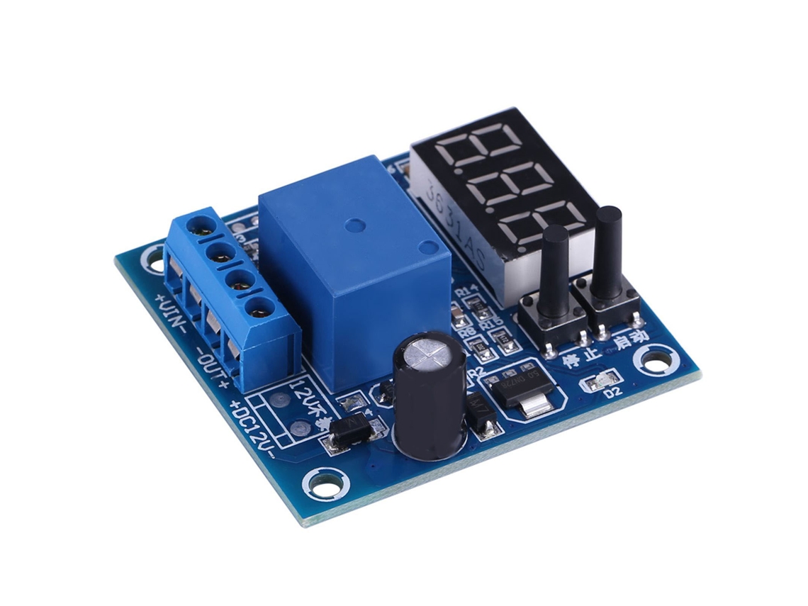 Placa de protección para batería de almacenamiento de 12 V con control automático de subtensión e interruptor de encendido/apagado.