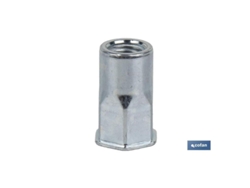 Tuercas Remachables Semihexagonal Fondo Abierto Cabeza Reducida Acero M8 X 17 Caja 250 Unid.
