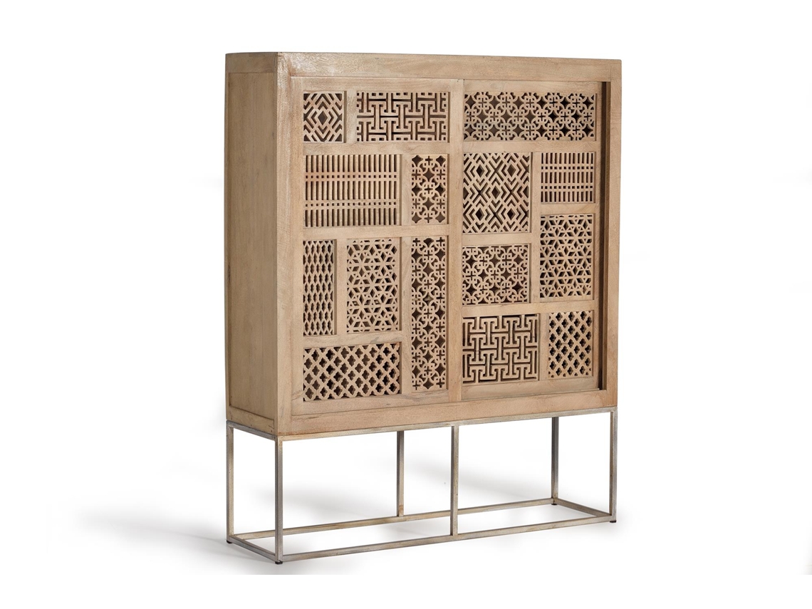 Vetrina in legno di teak e gambe in metallo in colore naturale Marrón.GINER Y COLOMER 170x40x140