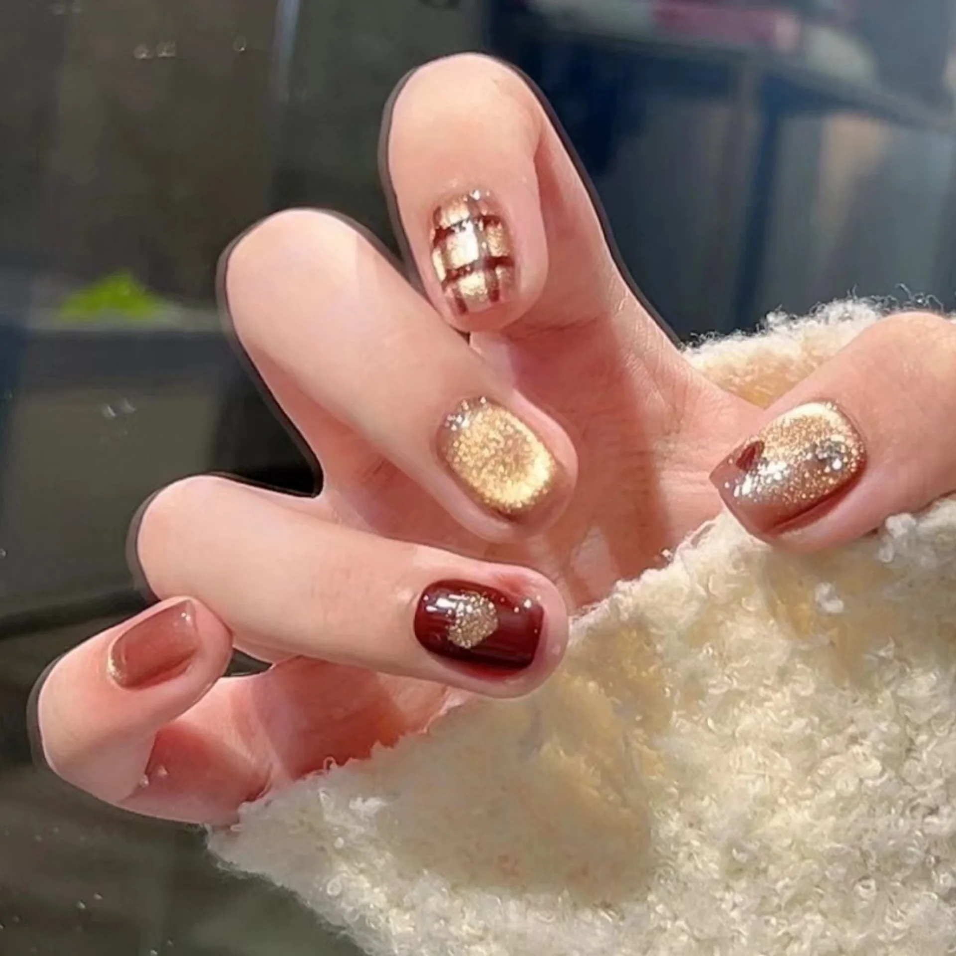 (a125-m) Paquete De 10 Uñas Postizas Hechas A Mano, Estilo Ojo De Gato, Cortas, Cuadradas, Redondas, De Ajuste A Presión.