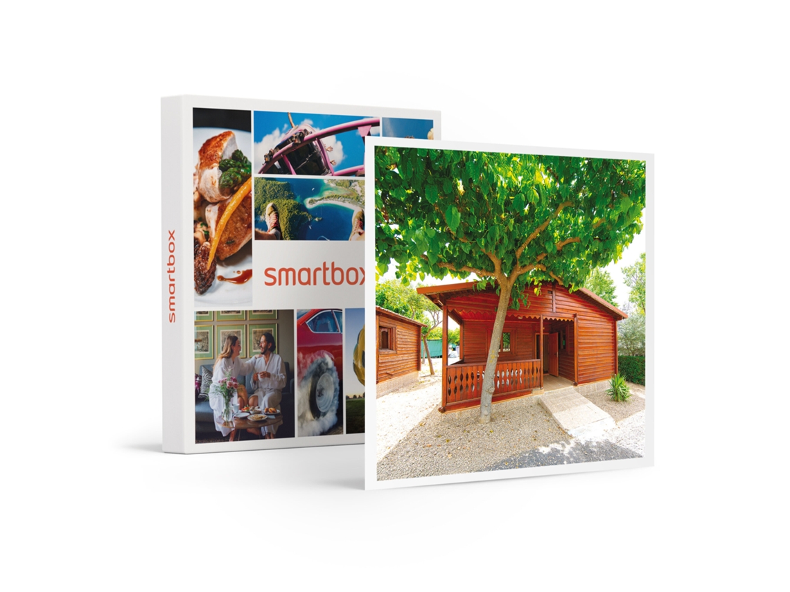 Caja Regalo Smartbox Camping Carlos III, Córdoba: 1 noche de disfrute en una cabaña de madera para 2 personas.