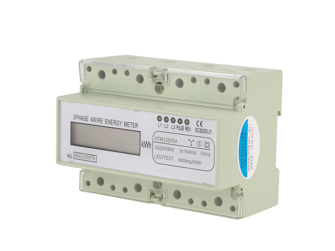 Medidor Eléctrico Digital Trifásico 3x220v/380v 10(40)a Para Montaje En Carril Din Kwh