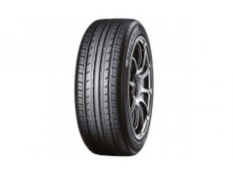Neumático YOKOHAMA 185/70 R14 88T Bluearth Es32