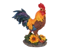 Estatua Decorativa De Un Pequeño Gallo Marrón Rojizo Para La Decoración Del Jardín O Patio.