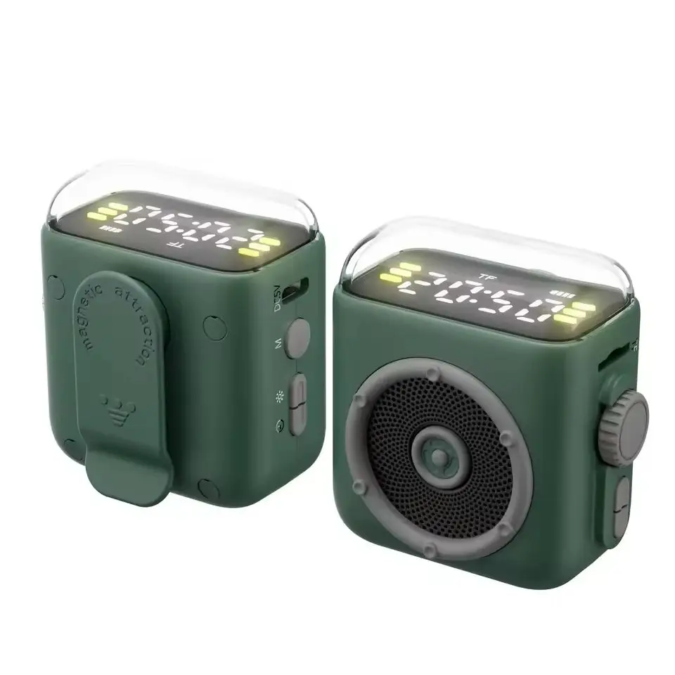 Altavoz Bluetooth P6 Retro Atomic Machine (verde Militar) Con Clip Magnético Trasero, Micrófono Incorporado Y Reloj.