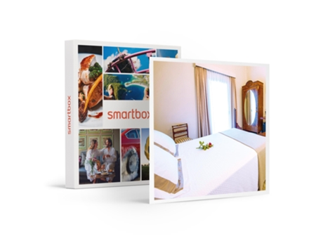 Caja Regalo SMARTBOX 1 noche en Bolet Casa Modernista con visita a la bodega y botella de cava de lunes a jueves