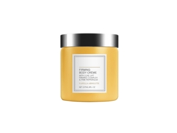 Crema corporal reafirmante e hidratante con aroma a vainilla.