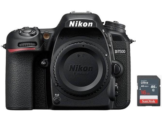 Kit Cámara Réflex NIKON D7500 + 16GB SD