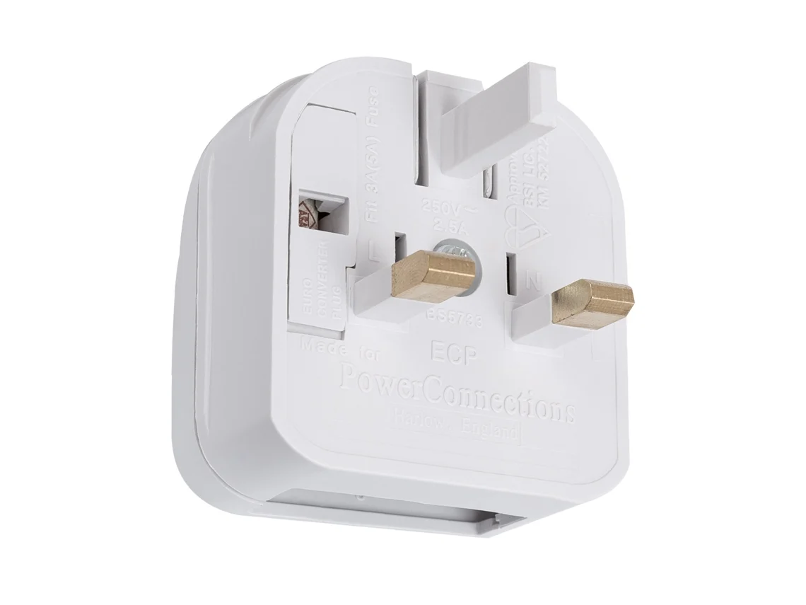 Adaptador Enchufe Plano Tipo C (EU) a Enchufe Tipo G (UK)