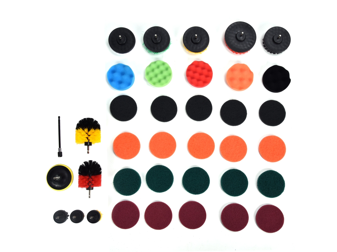 Set Primerox con 37 accesorios para la limpieza del hogar, que incluye cepillo, taladro, esponjas y otros materiales.