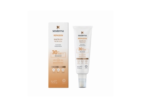 Protector Solar Facial SESDERMA Repaskin SPF 30 (50 ml)