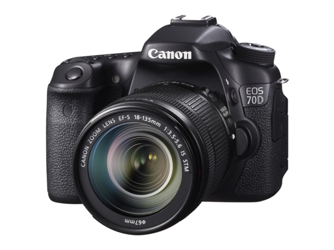 Kit Cámara Réflex CANON 70D + EF-S 18-135mm (Negro - 20.2 MP - ISO: 100 a 25600)