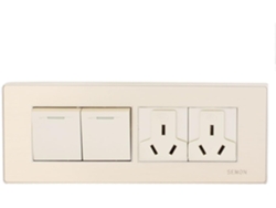 Placa De Tomacorriente Au De 2 Vías Con Interruptor De Posiciones, 195 Mm X 72 Tono Dorado