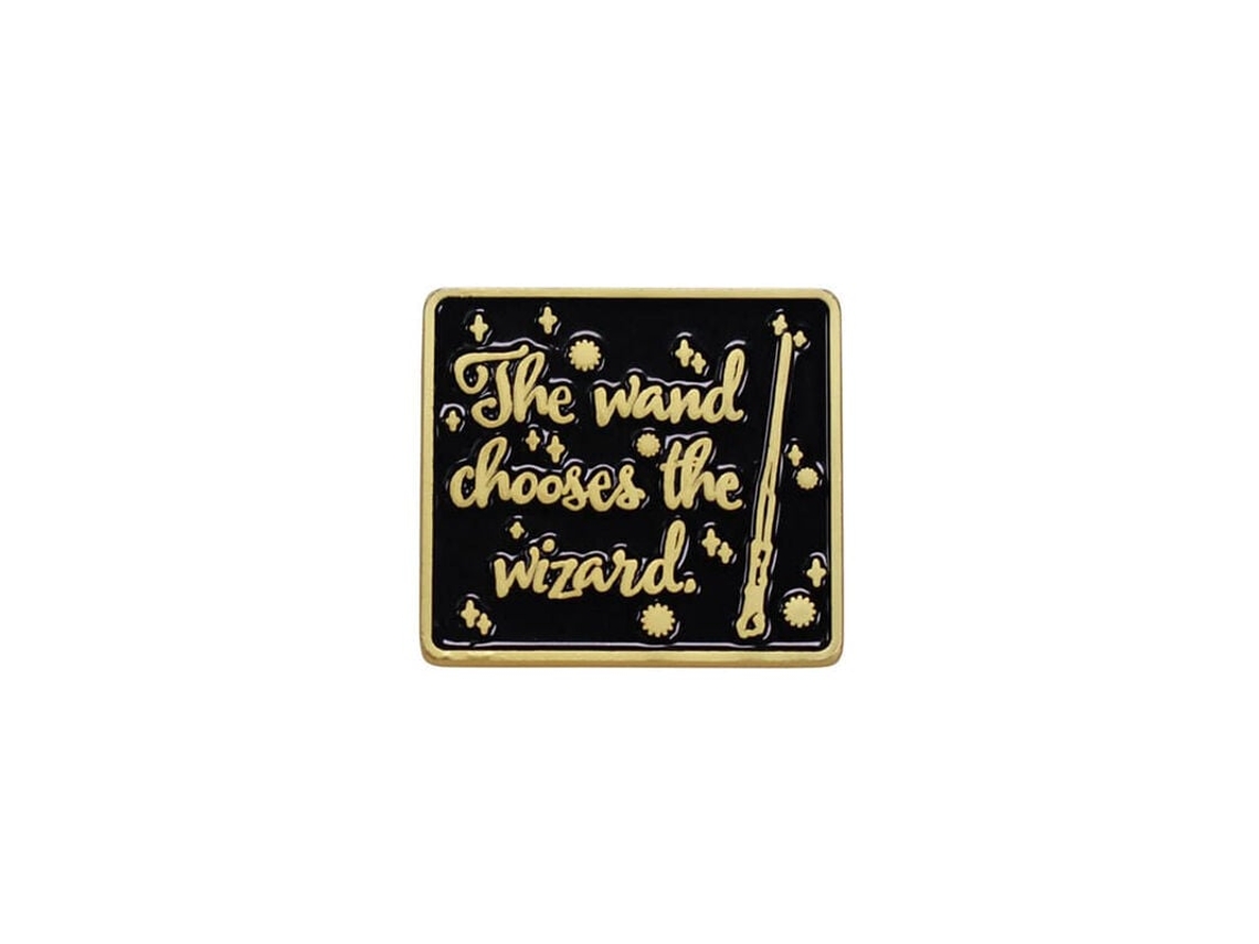 Pin Harry Potter La Varita Elige Al Mago 3x3x0.5 Cm B.active