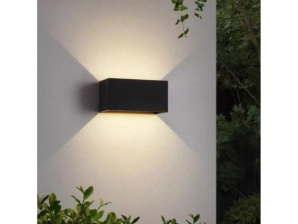 Aplique Led Negro 12w Ip65, Cuadrado, Luz Cálida, Uso Interior Y Exterior