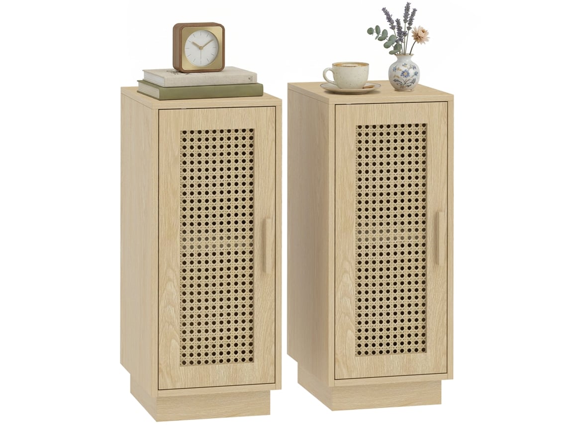 Juego de 2 mesitas de noche con puertas de resina trenzada, estilo bohemio, madera natural.