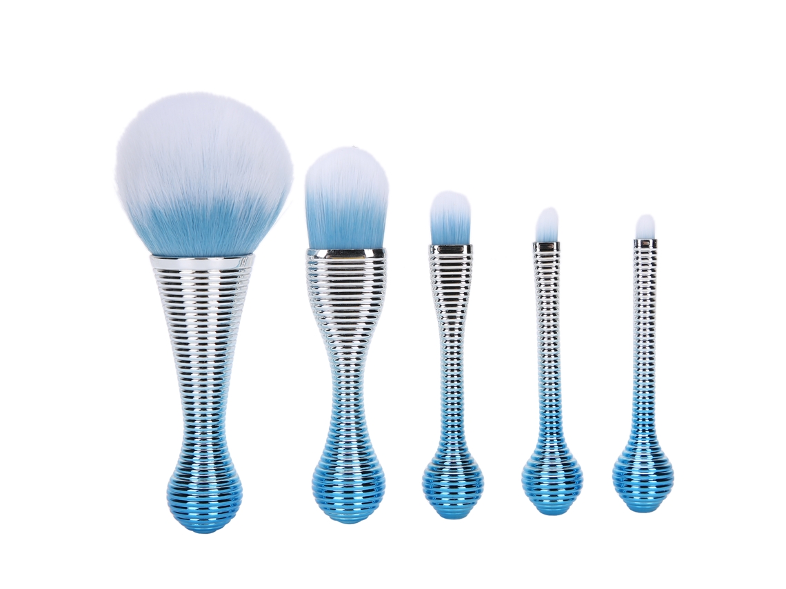 Kit De 5 Brochas De Maquillaje Profesionales De Nailon