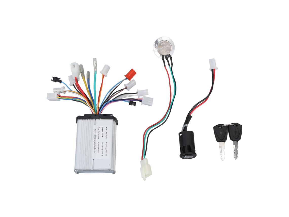 Cargador USB de 60 W para coche (sin marca) para autocaravanas y camiones.