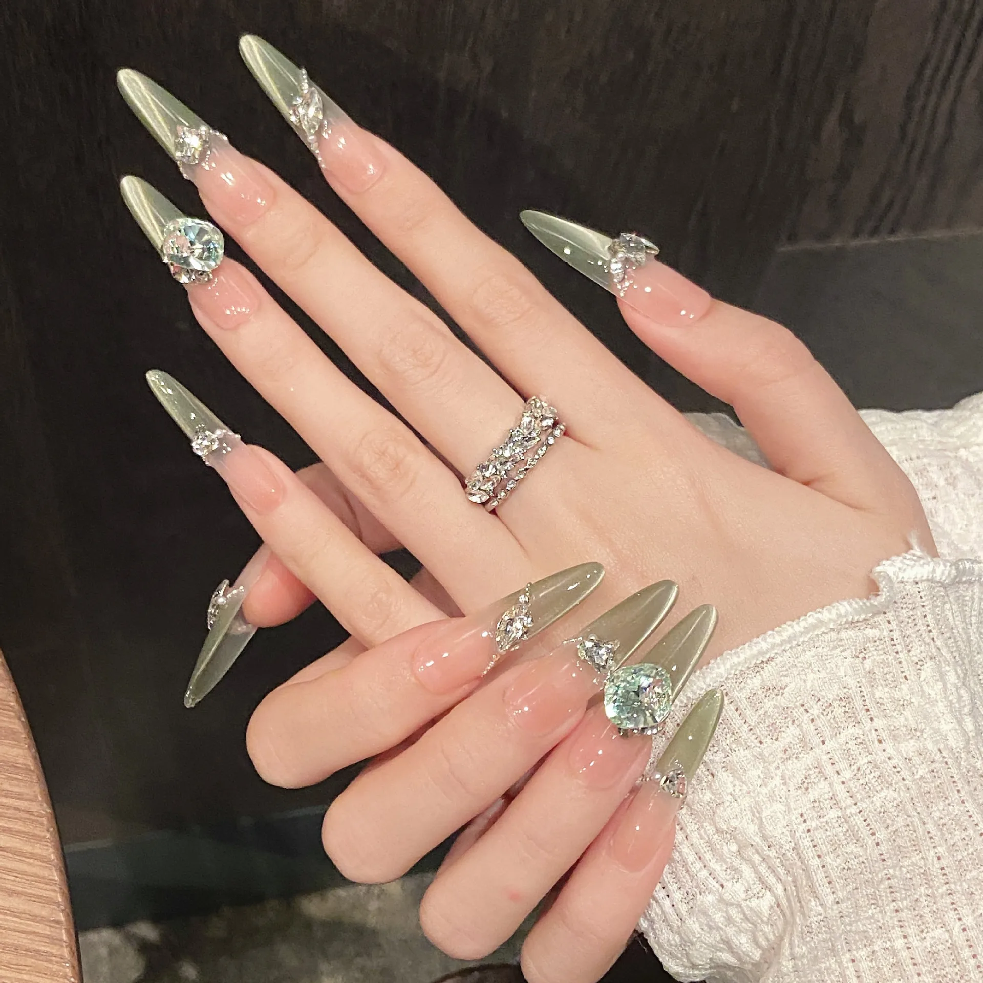(713-s) 10 Pegatinas De Uñas Manuales Tipo Prensado, Para Usar