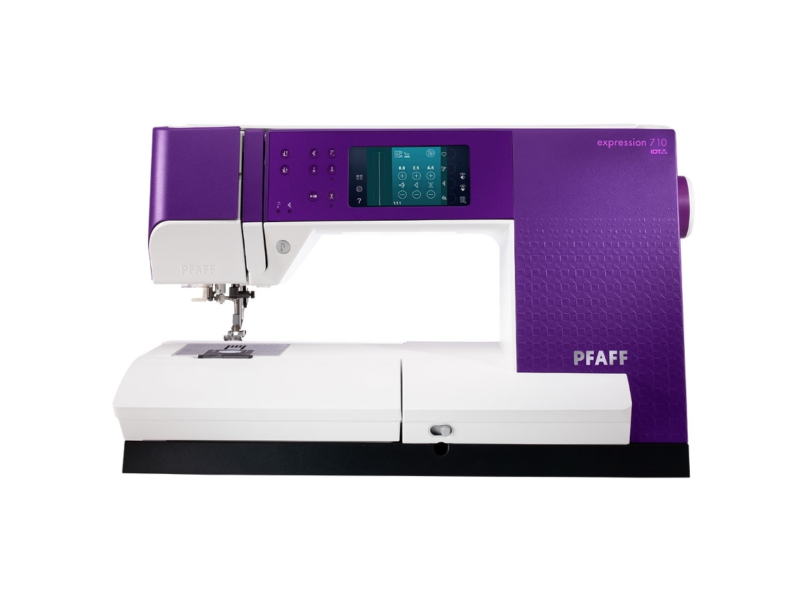 Máquina de Coser PFAFF Expression 710