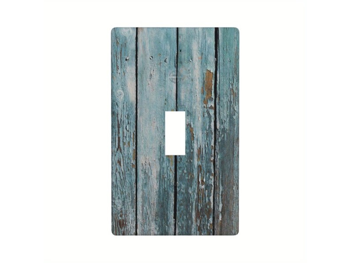 Pieza. Placa decorativa para interruptor con textura de madera rústica. Vayotoy