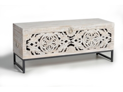 Baúl madera de mango y patas metal en blanco envejecido Blanco.GINER Y COLOMER 50x40x116