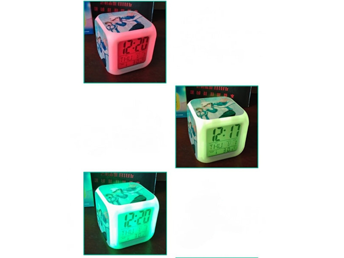 Reloj Despertador Con Luz Led A Color