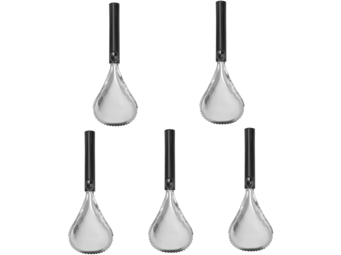 Cuchara Para Calabazas De Uso Doméstico. Esta Cuchara Para Calabazas Es Compacta Y Fácil De Guardar.