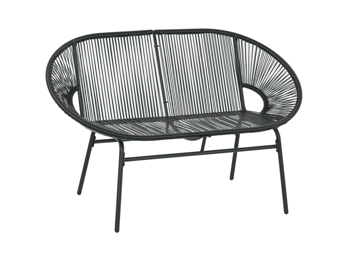 Sillón de ratán negro estilo bohemio para uso exterior.