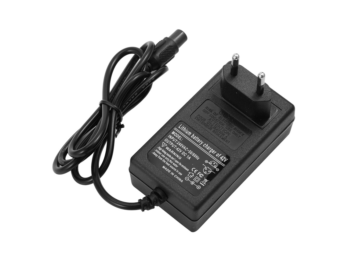 Adaptador Cargador De Batería De 42v1a Para Patinete Eléctrico Con Protecciones E Indicador Led.