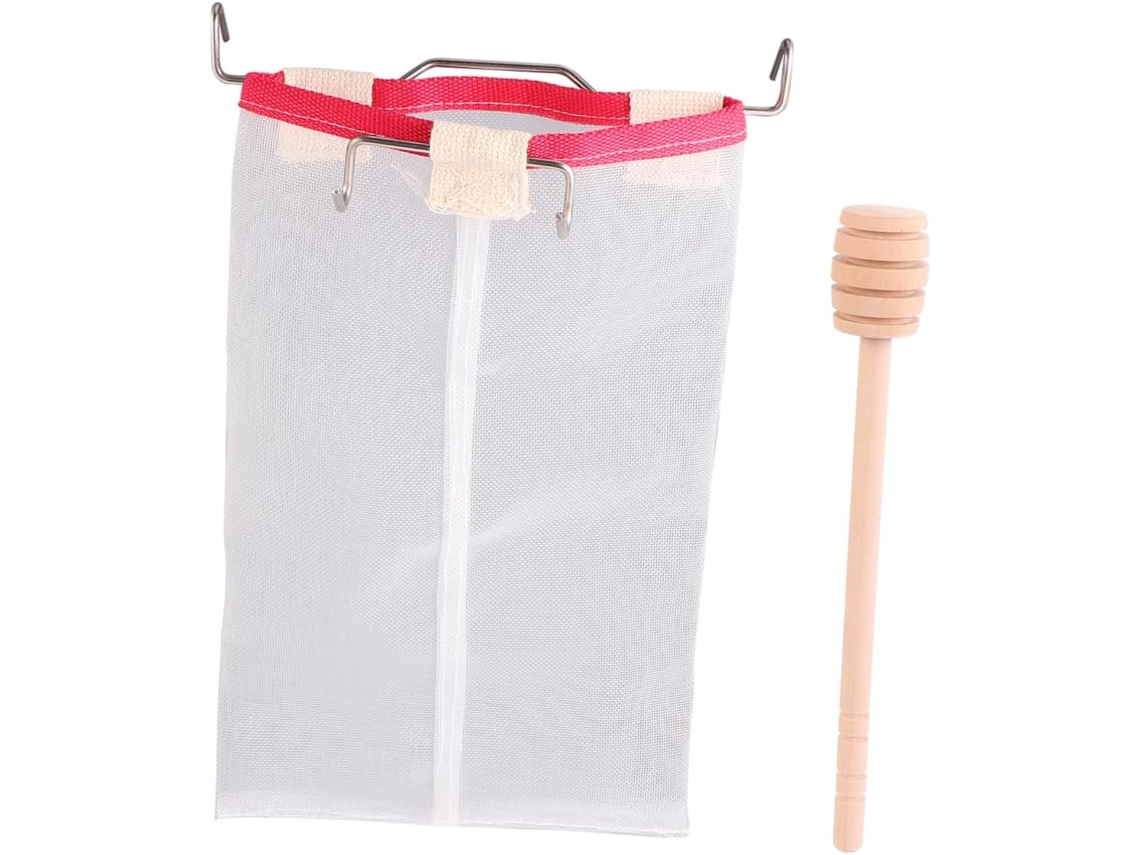 Design Simples, Porém Prático, Leve E Portátil Para Facilitar O Transporte. Feito De Malha De Nylon Superfina