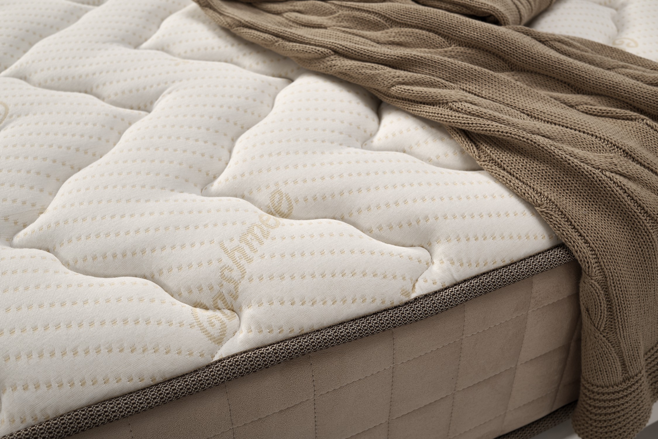 Colchón MOOM NATURE Cashmere Gran Class Viscoelástico (135x200 cm - Altura: 27 cm)