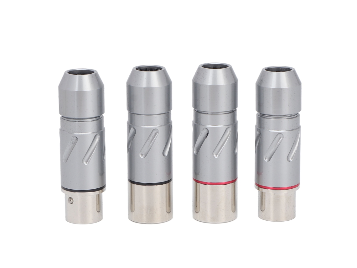 Adaptadores XLR de 3 pines (conversión a amplificador y micrófono)