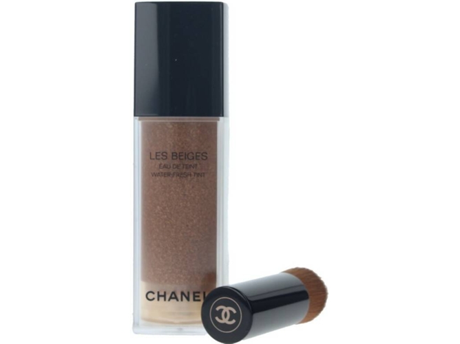 Base CHANEL Les Beiges Eau De Teint Medium (30 ml)