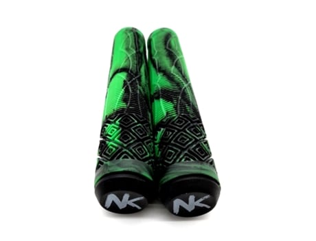 Puños Nokaic para Patinete Freestyle 160mm, Color Negro-Verde