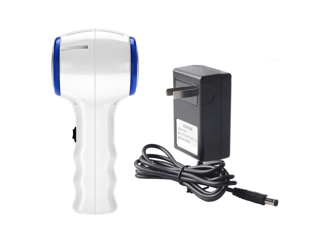 Máquina de belleza con masajeador de frío y calor y fototerapia azul para el rejuvenecimiento facial antienvejecimiento.