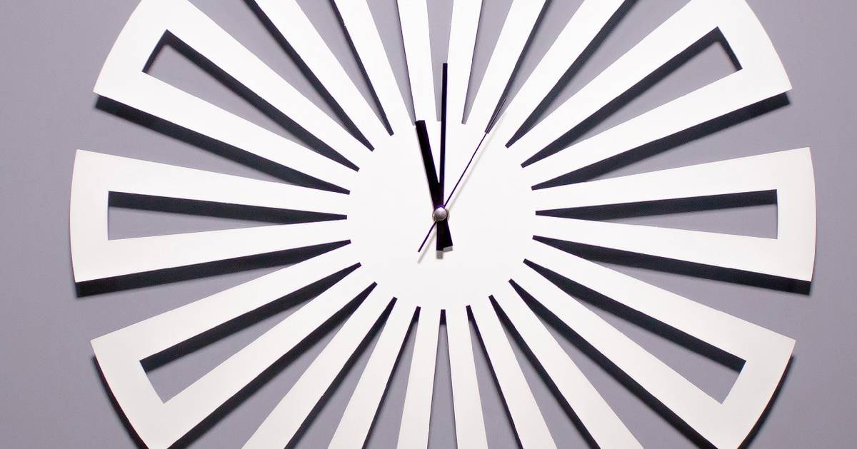 Reloj Pared Homemania metal blanco 50 x 015 cm dormitorio en 0.15 desde la estante salon 2
