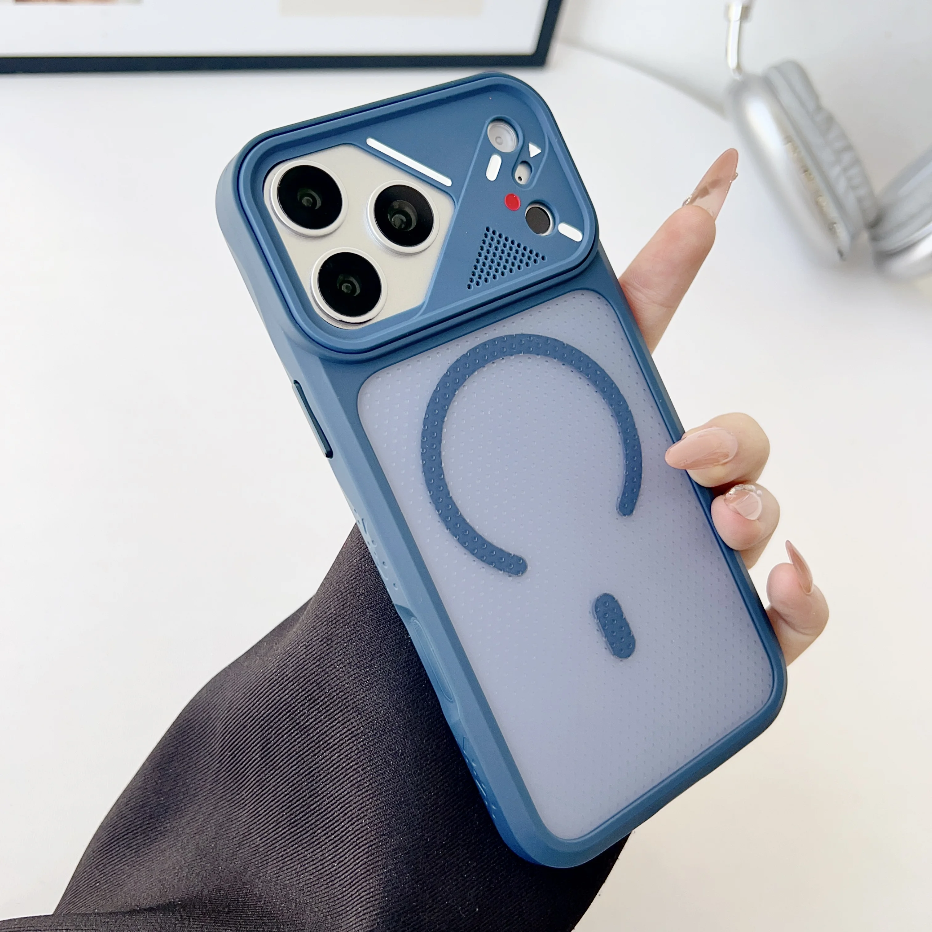 (iphone 17 Pro Azul) Funda Semitransparente Magsafe Con Protección De Borde Suave De Tpu A Prueba De Golpes.