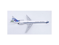 Modelo De Avión Mcdonnell Douglas Md-82 B-2139 De China Southern Airlines A Escala 1/400