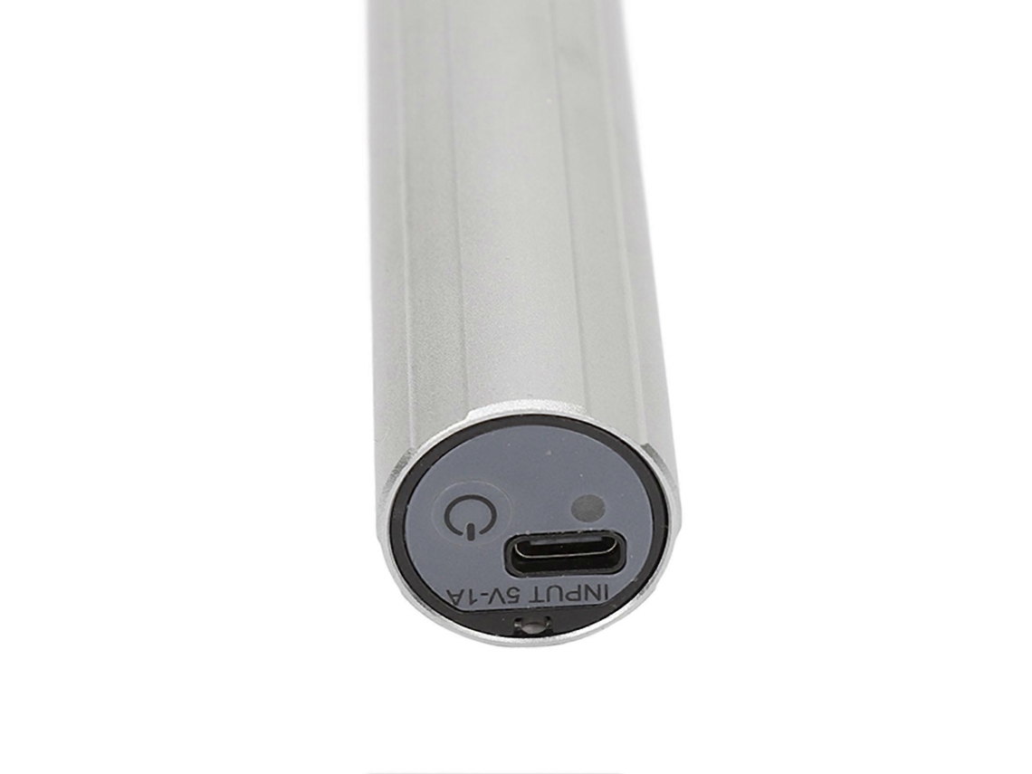 Dispositivo terapéutico LED rojo, linterna infrarroja portátil recargable, longitudes de onda de 630 nm, 660 nm y 850 nm.